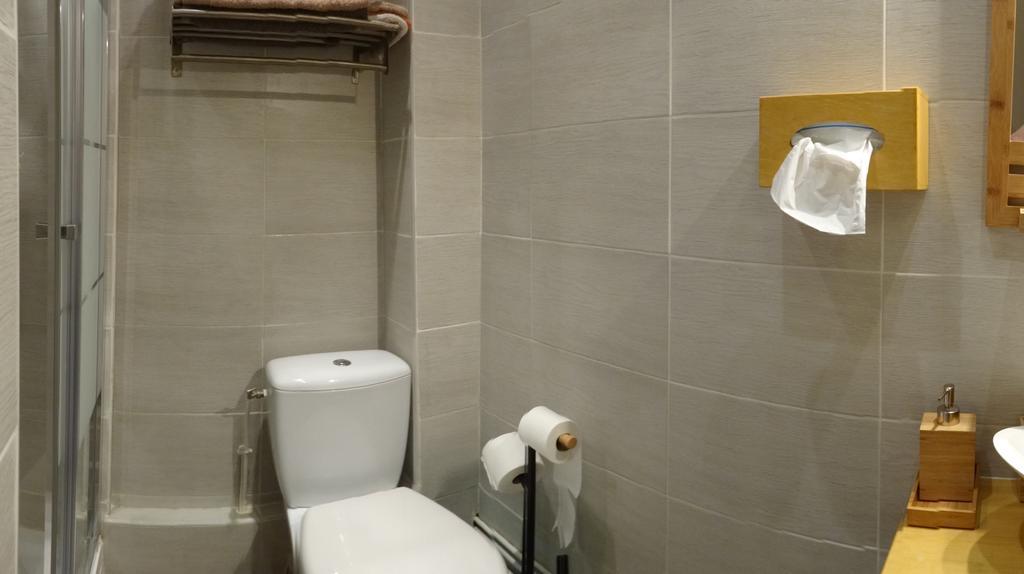 Logis Des Douves Bed and Breakfast Tiffauges Esterno foto